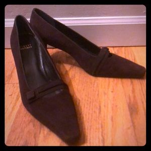 Gorgeous Stuart Weitzman Suede Pumps